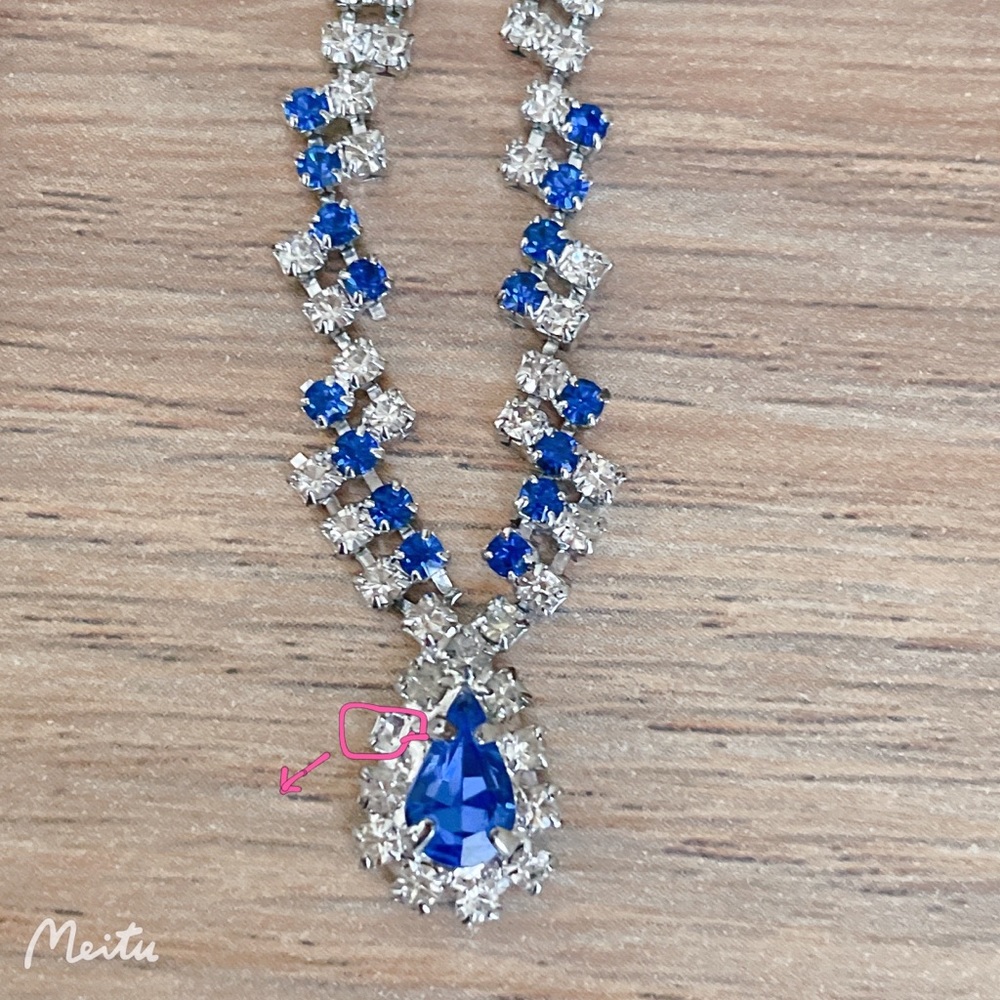 Necklace - Picture 6 of 6